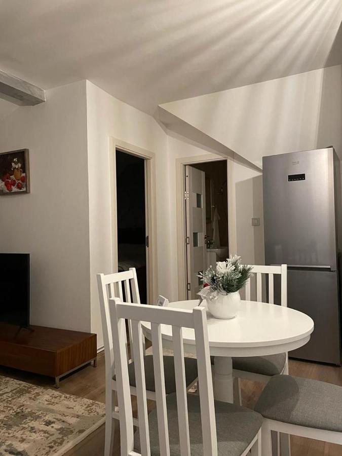Sofia Loft Apartment Bistriţa Exterior foto